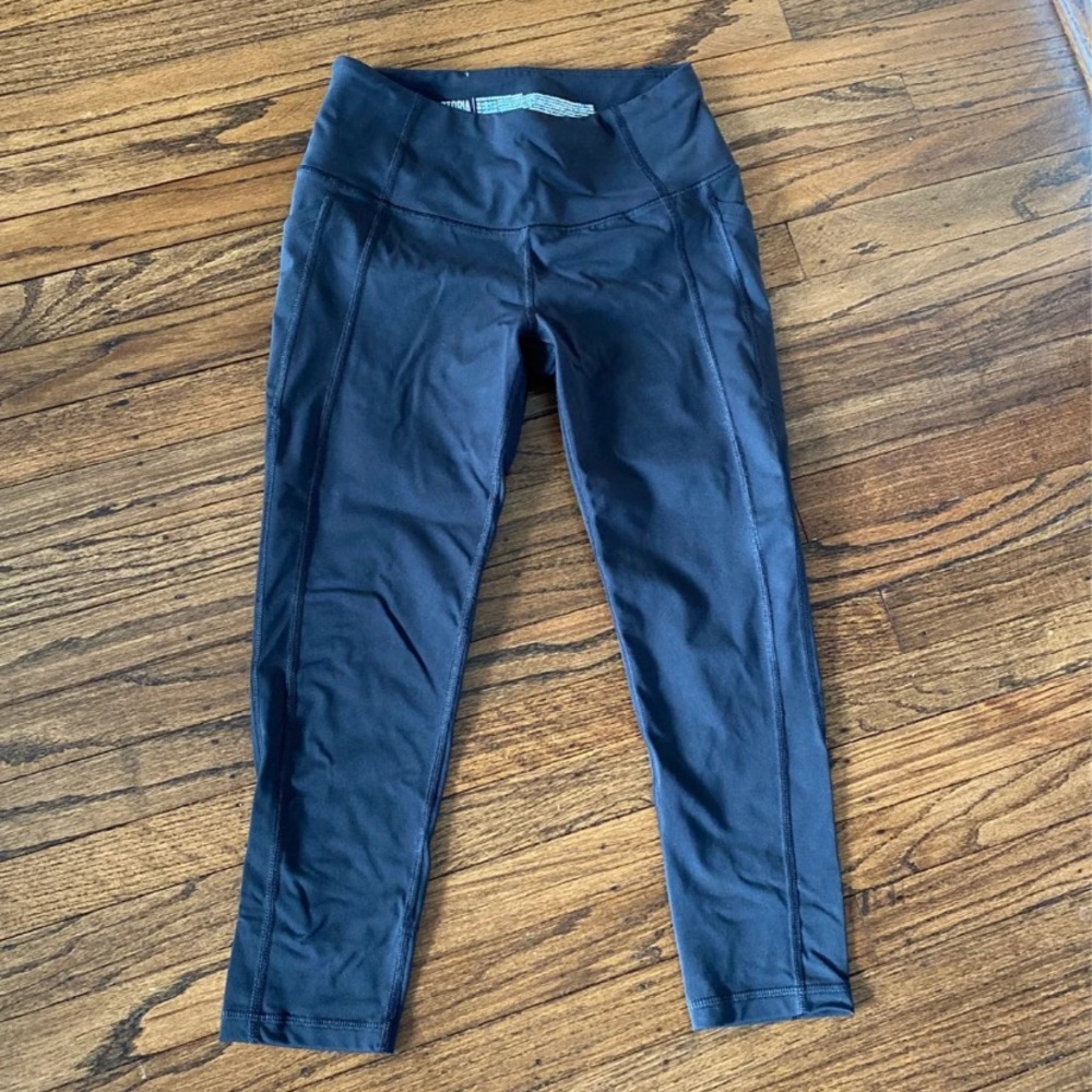 Victorias Secret Sport Knockout Capri